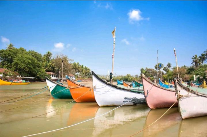 Ronz Vista Da Praia Калангут Экстерьер фото